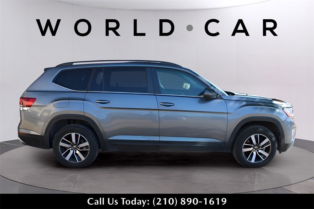 Used 2023 Volkswagen Atlas SE image 6