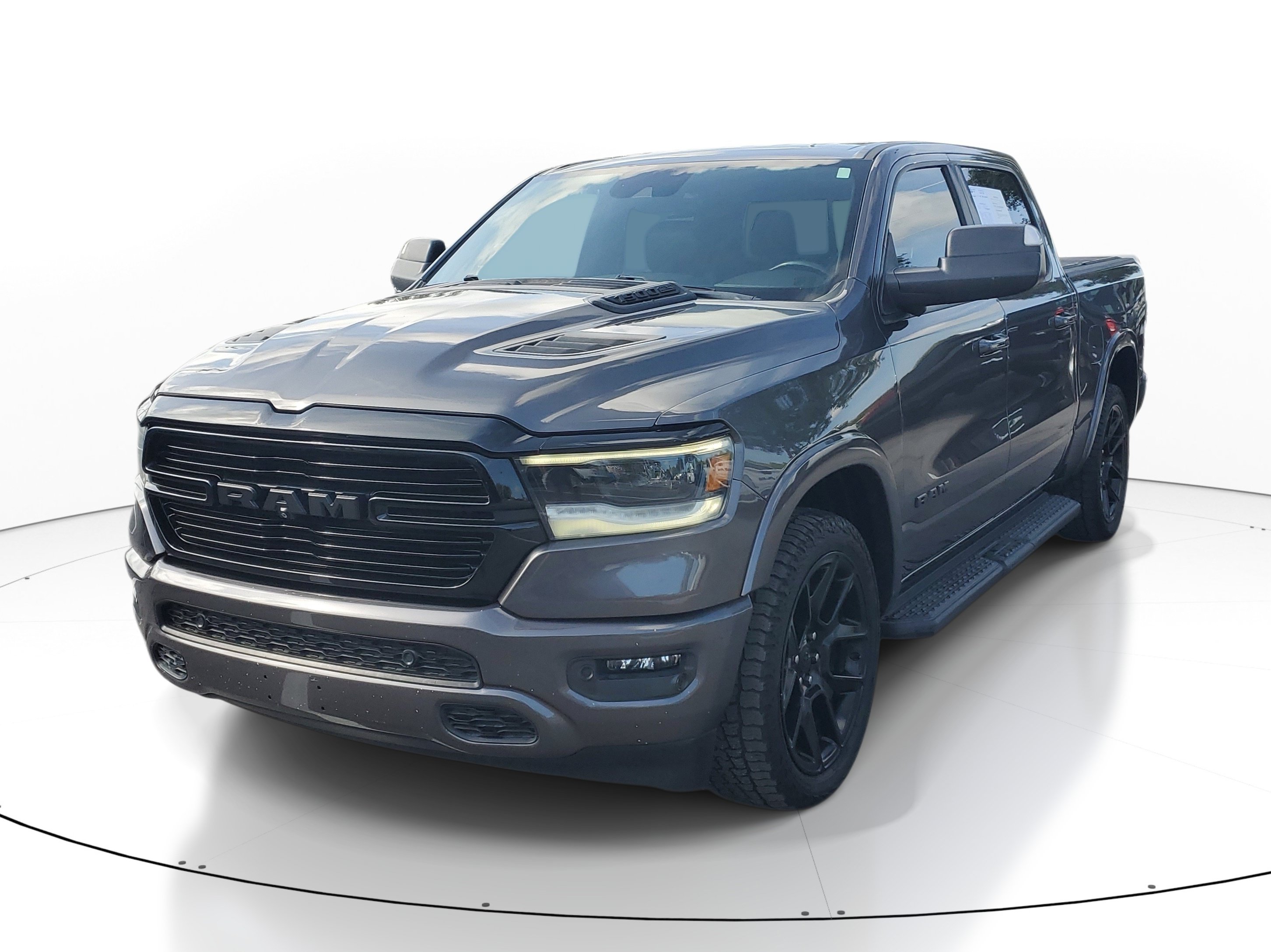 Used 2022 RAM 1500 Laramie AWD/4WD image 4