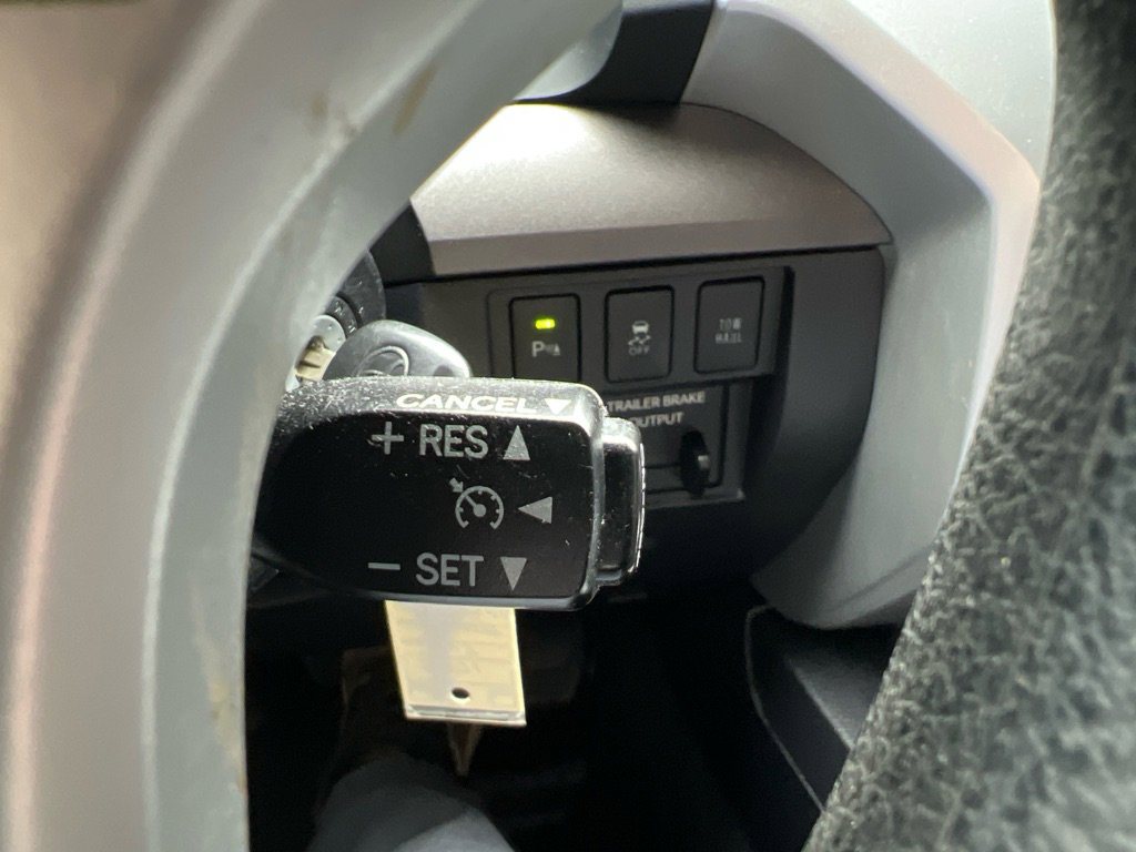 Used 2017 Toyota Tundra SR5 w/ TRD Off Road Package image 20