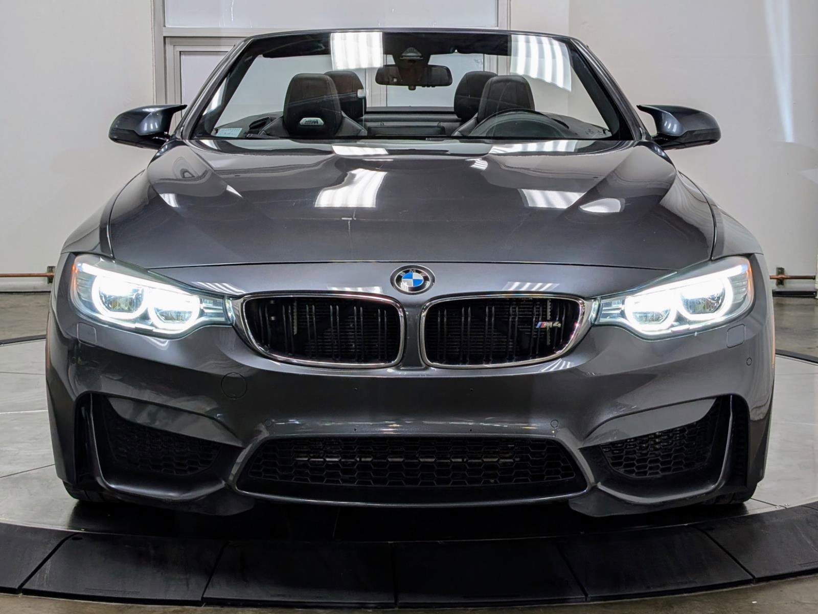 Used 2015 BMW M4 Convertible RWD image 3