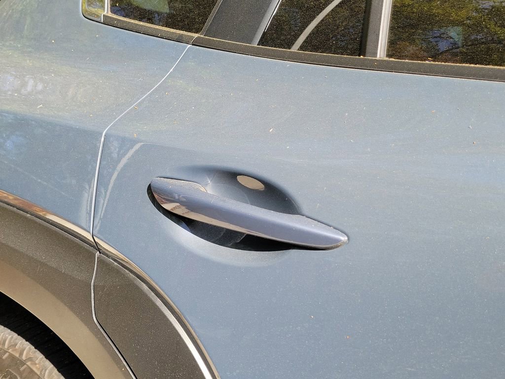 Used 2023 MAZDA CX-50 Meridian Edition image 14