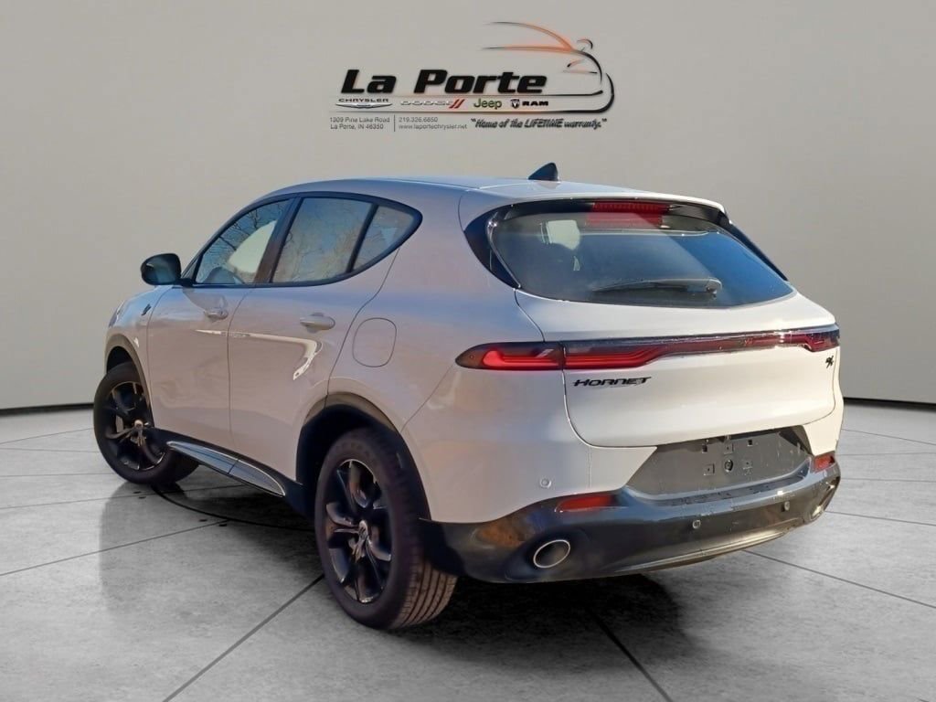 Used 2024 Dodge Hornet R/T w/ R/T Blacktop Package image 14