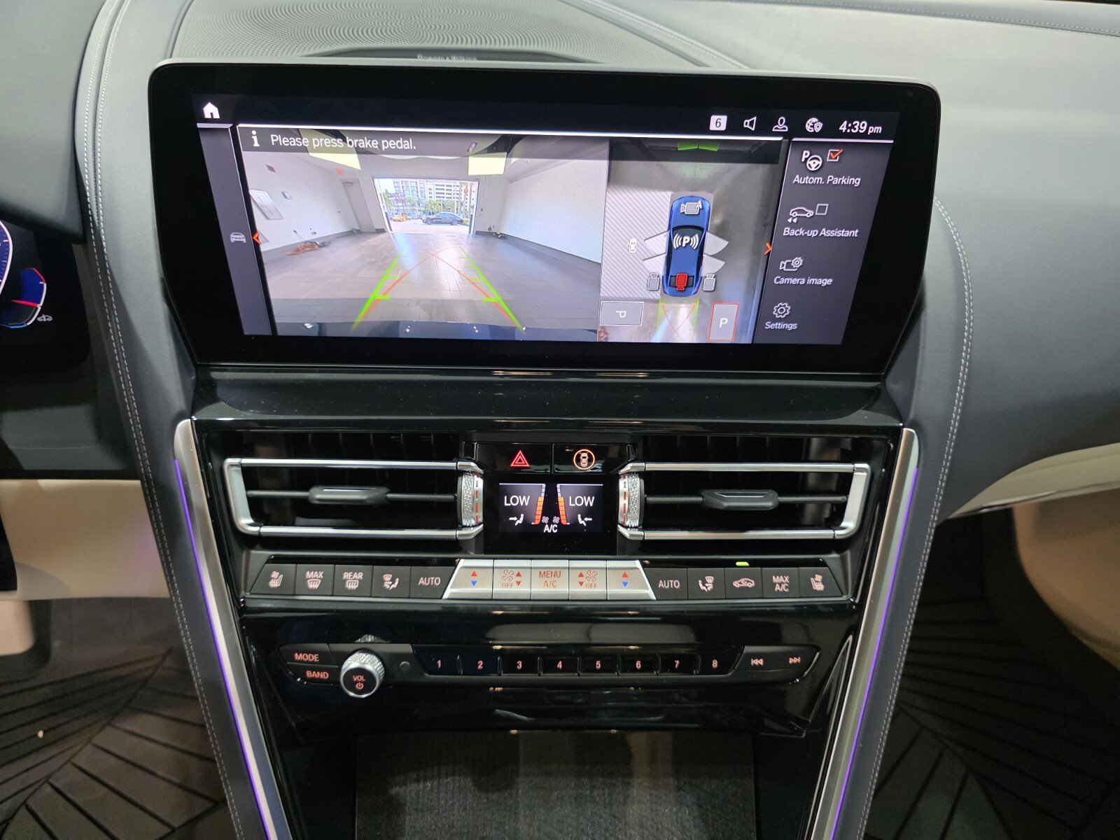 Used 2025 BMW ALPINA B8 xDrive Gran Coupe image 19