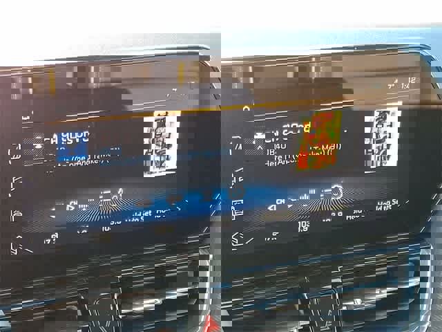 Used 2025 Chevrolet TrailBlazer ACTIV image 19