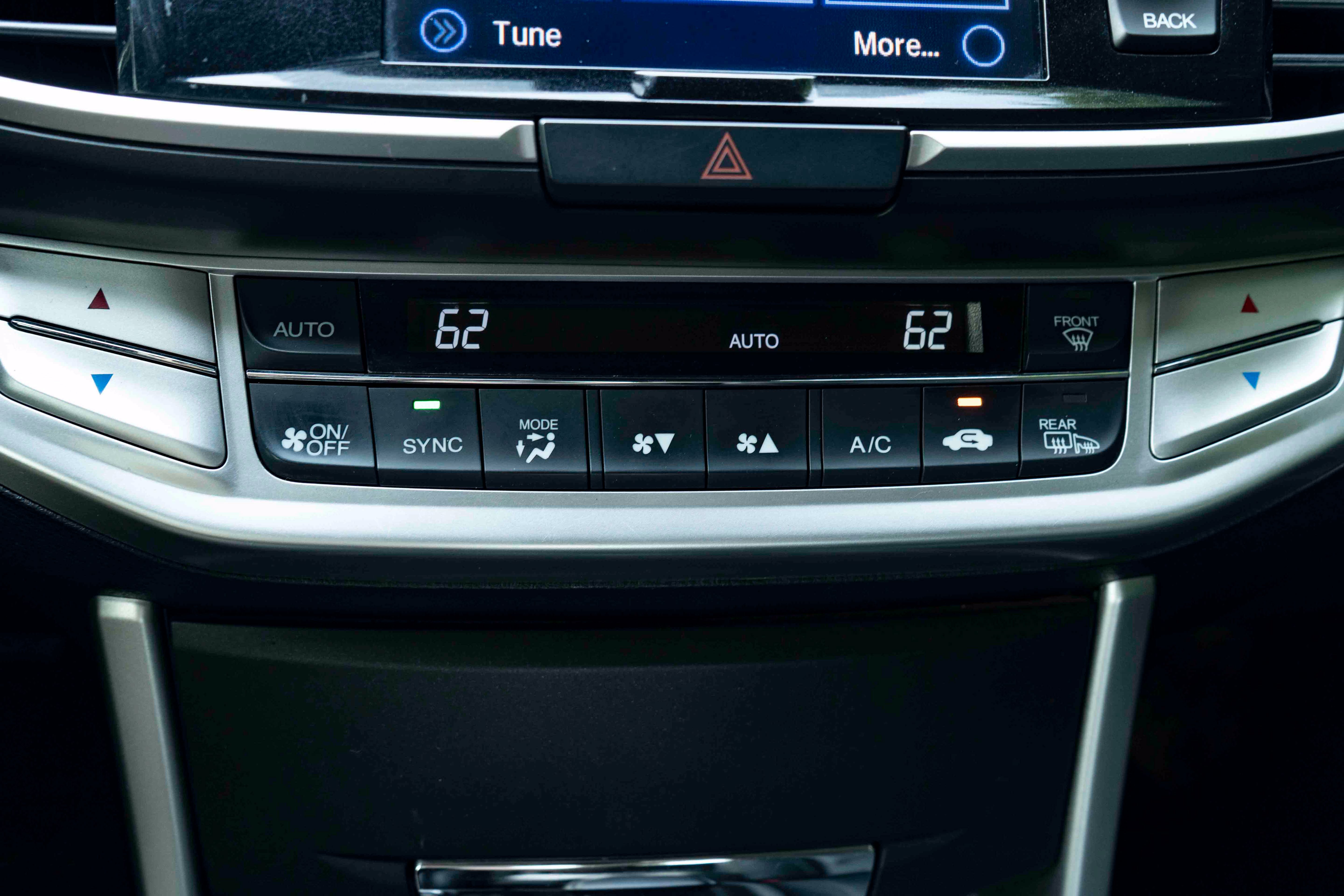 Used 2015 Honda Accord EX-L image 34