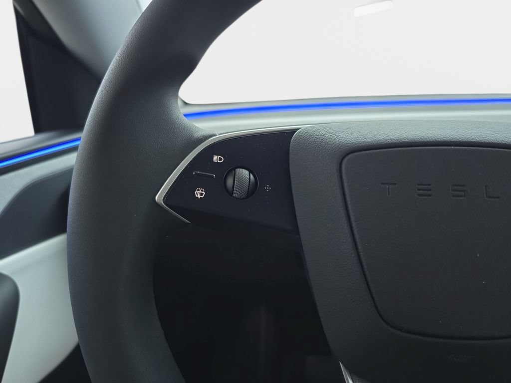 Used 2026 Tesla Model Y AWD image 20
