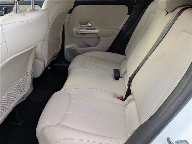 Used 2022 Mercedes-Benz GLA 250 image 18