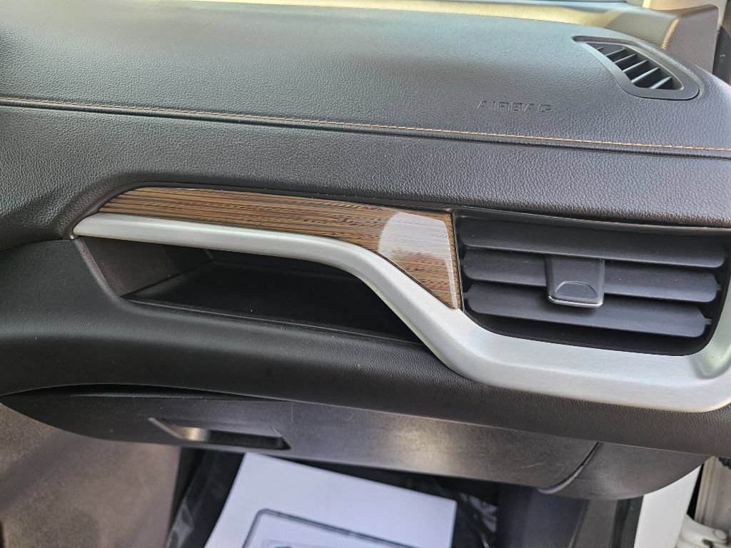 Used 2019 GMC Terrain SLE FWD image 42