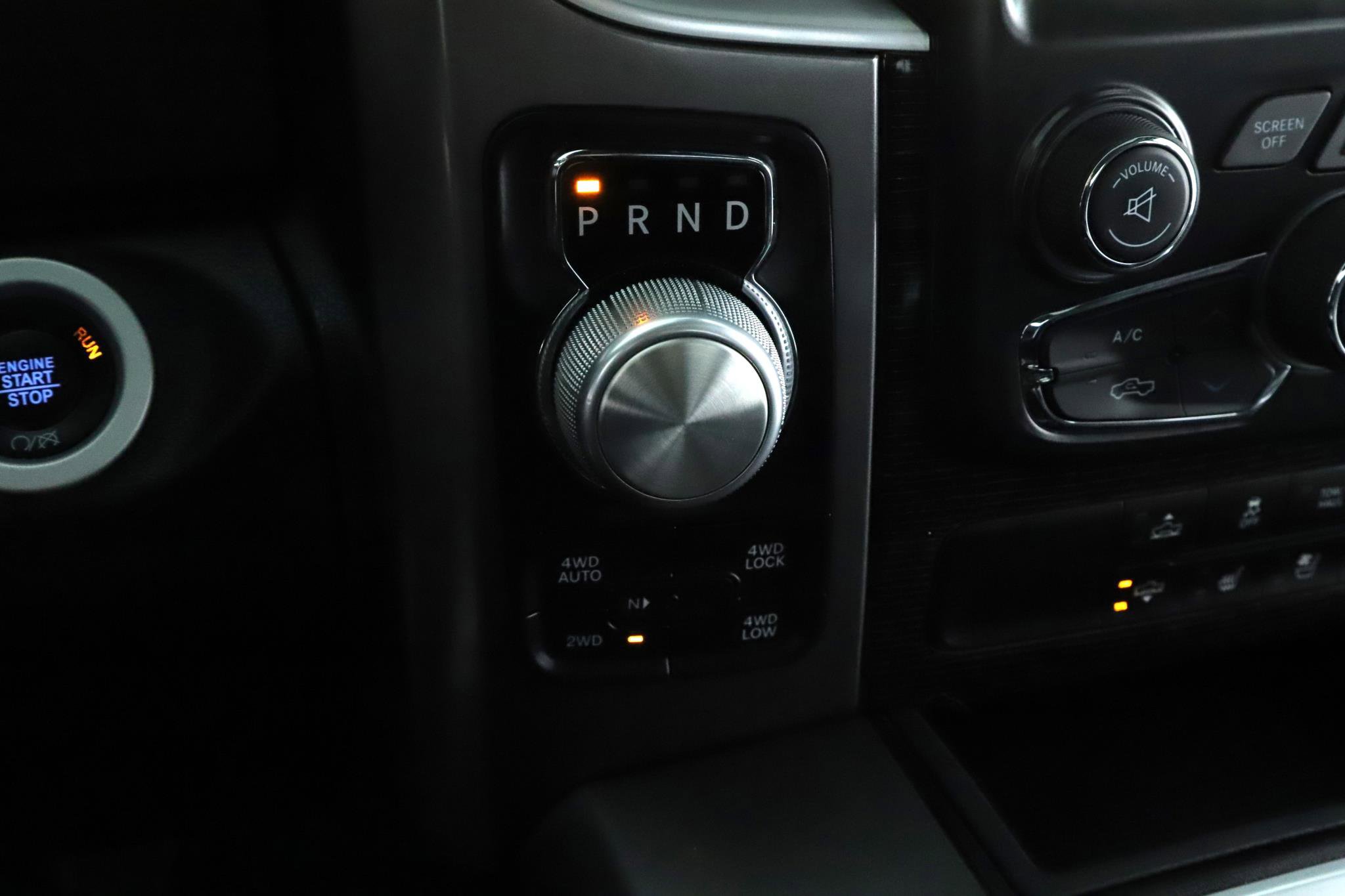 Used 2018 RAM 1500 Limited image 19