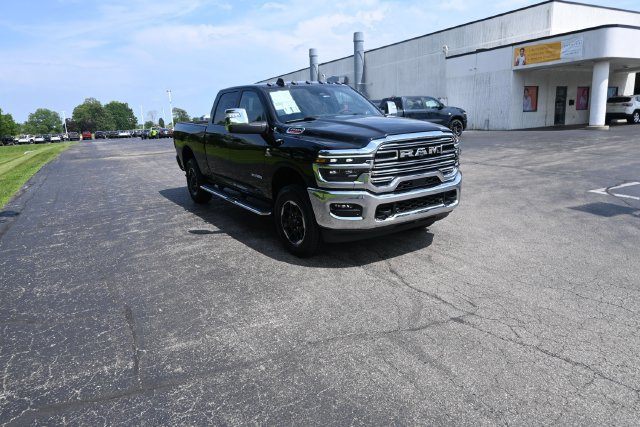 Used 2025 RAM 2500 Laramie AWD/4WD image 15