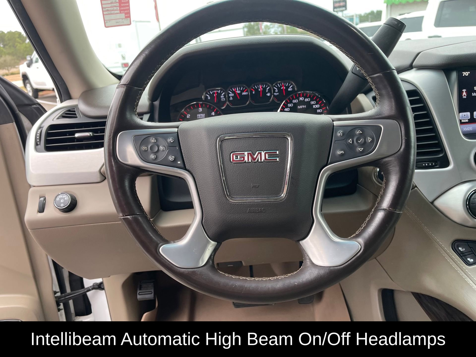 Used 2016 GMC Yukon XL SLT w/ Open Road Package image 16