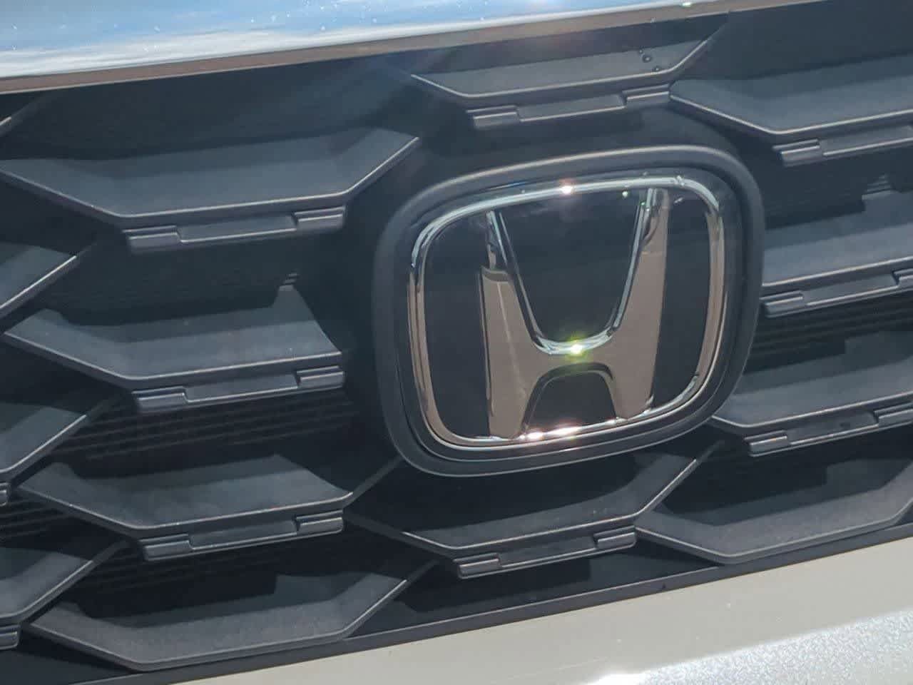 Used 2023 Honda Passport EX-L image 11