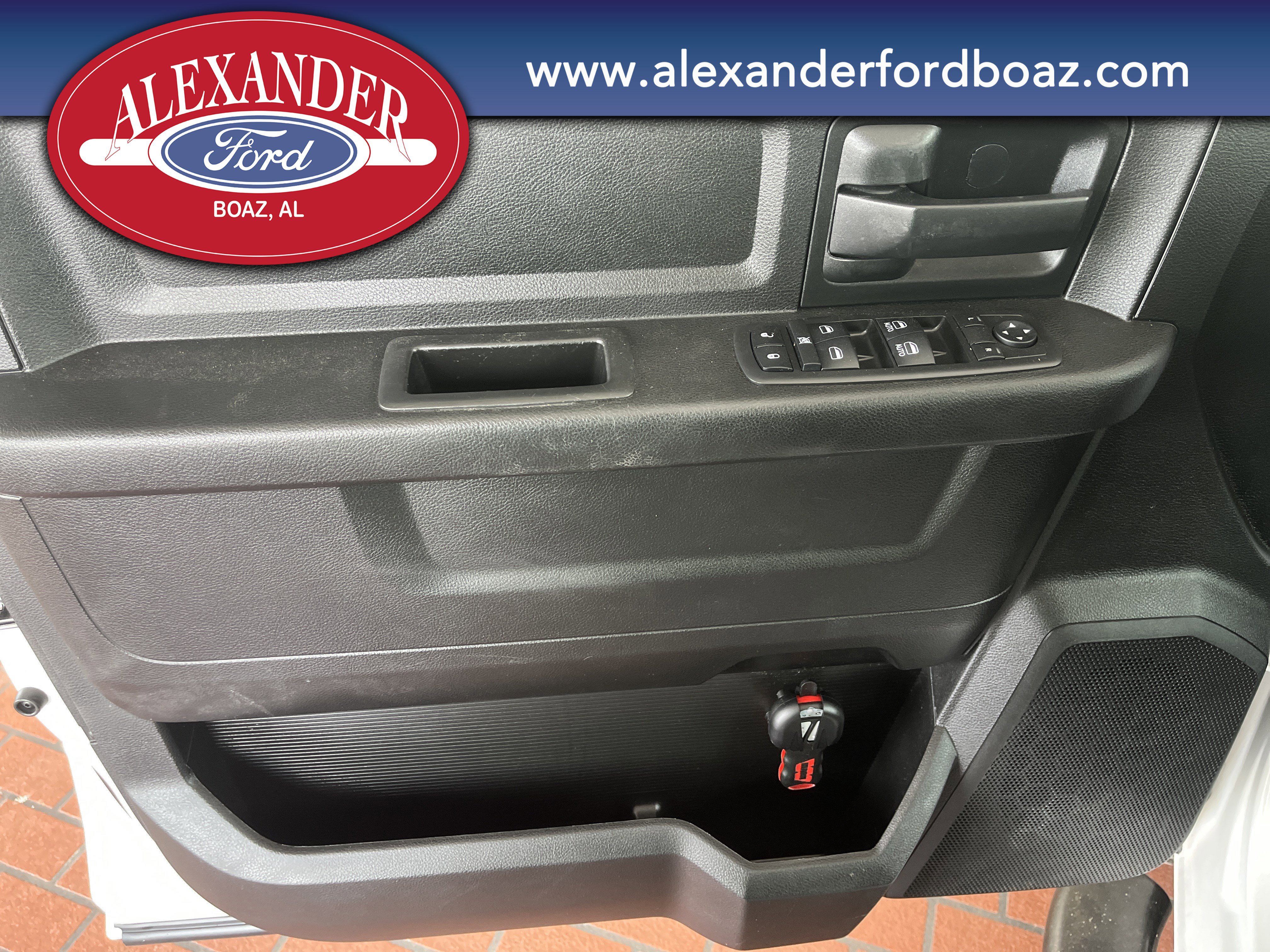 Used 2018 RAM 2500 Tradesman w/ Protection Group image 15