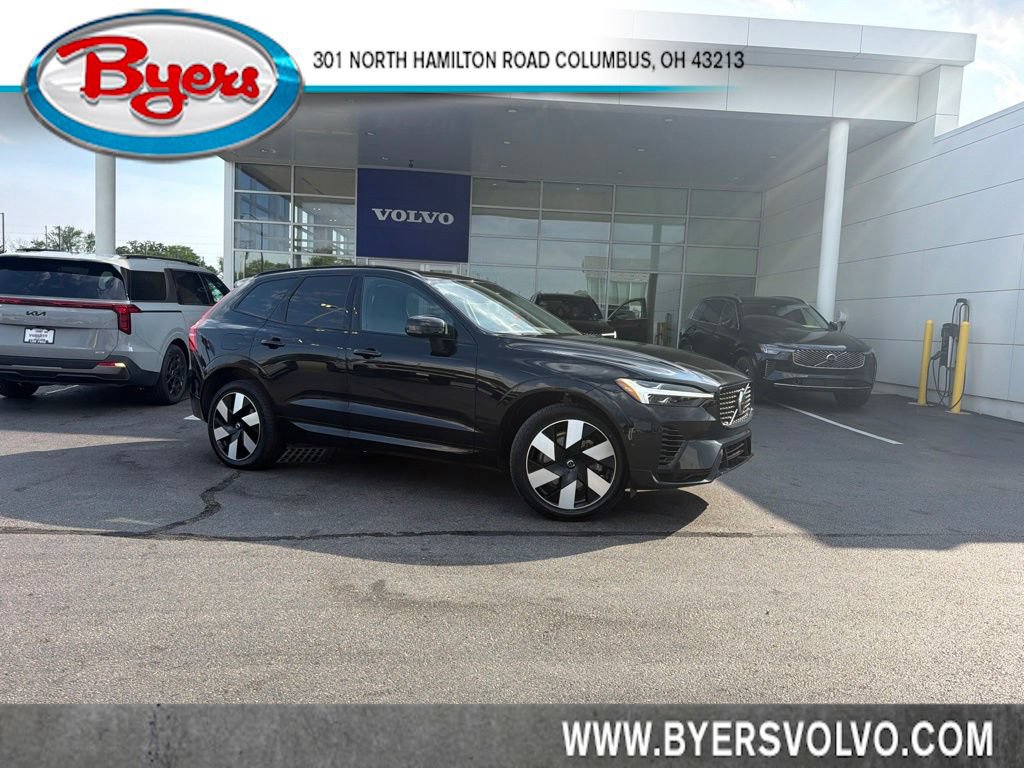 Certified 2025 Volvo XC60 T8 Plus w/ Protection Package Premier