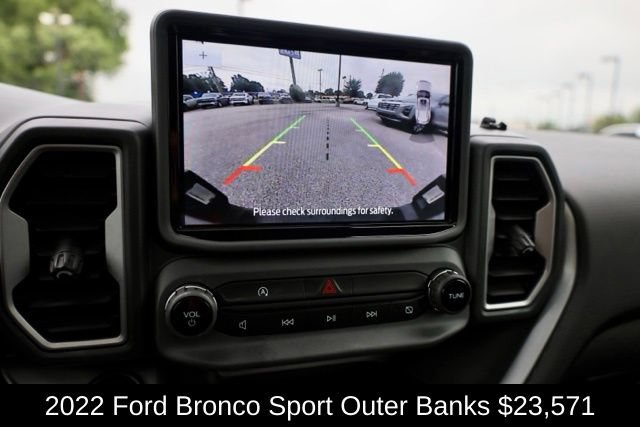 Used 2022 Ford Bronco Sport Outer Banks w/ Tech Package AWD/4WD image 11
