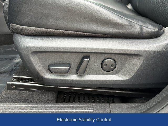 Used 2023 Nissan Rogue SV w/ SV Premium B Package AWD/4WD image 22