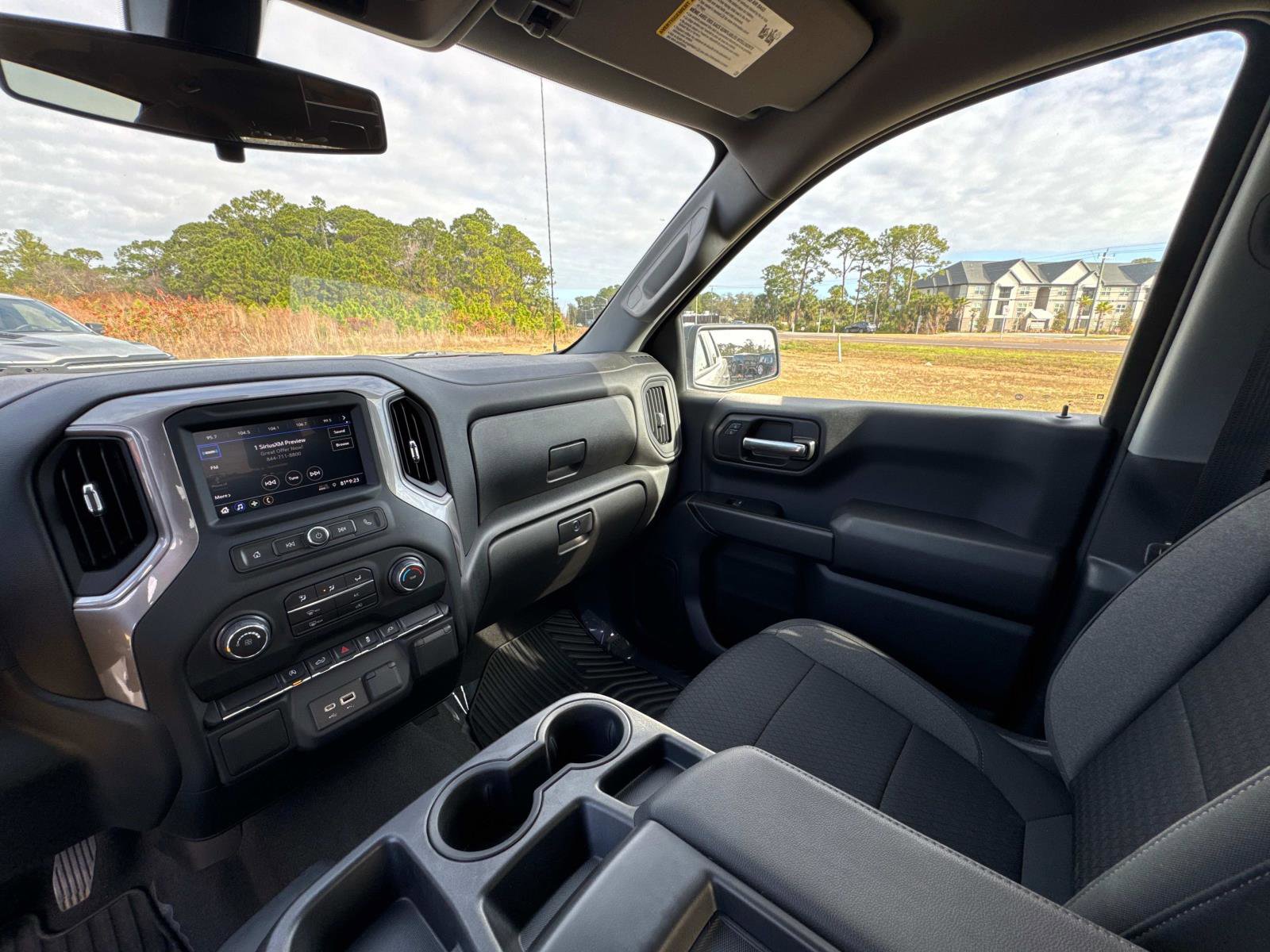 Used 2022 Chevrolet Silverado 1500 Custom image 26