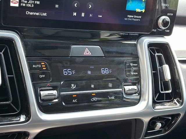 Certified 2023 Kia Sorento SX AWD/4WD image 18