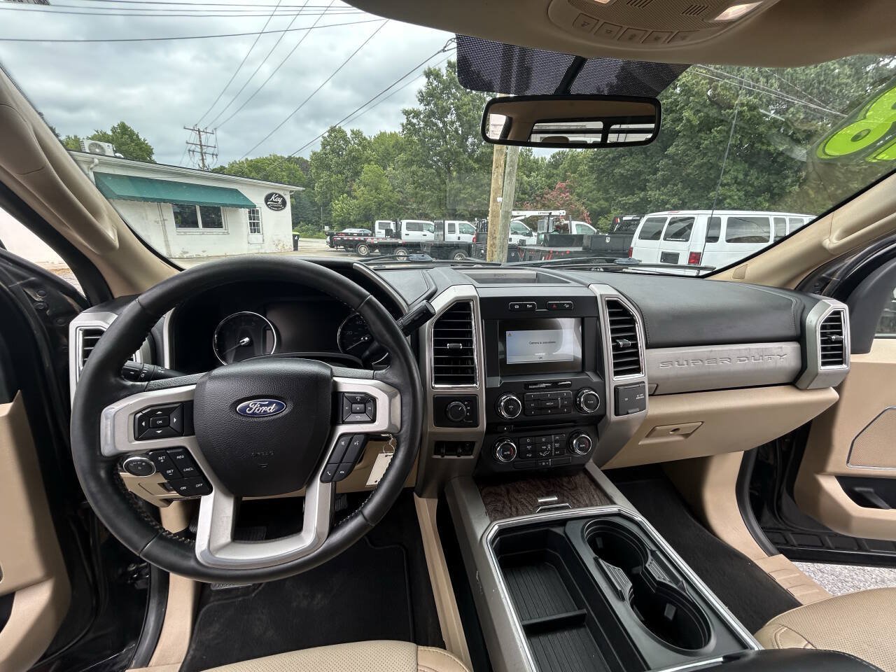Used 2018 Ford F350 Lariat w/ FX4 Off-Road Package AWD/4WD image 16