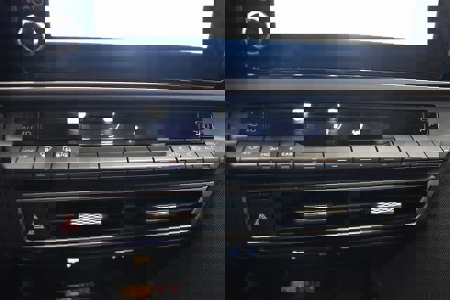 Used 2025 Toyota Camry image 29