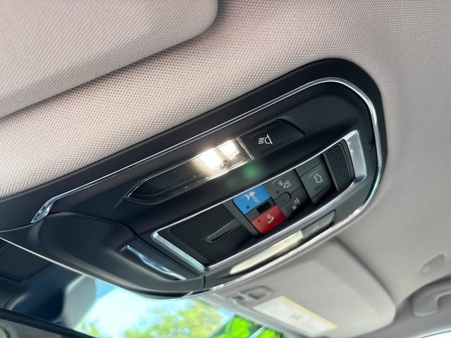 Used 2023 Jeep Grand Cherokee Limited AWD/4WD image 27