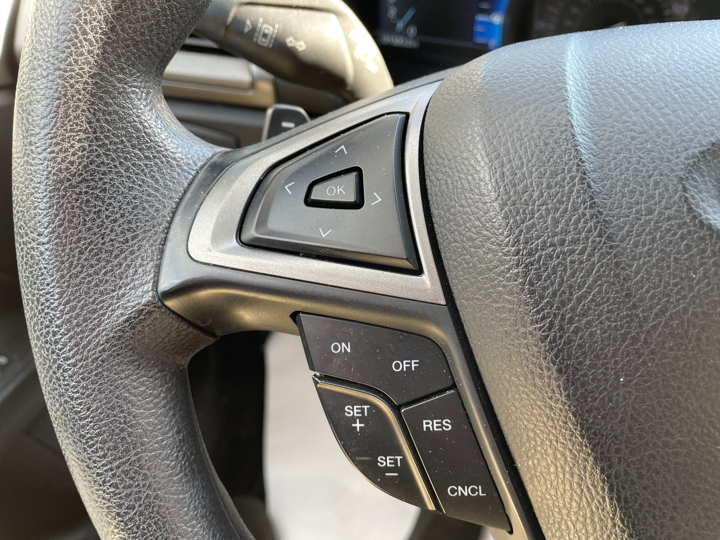 Used 2020 Ford Fusion SE AWD/4WD image 17