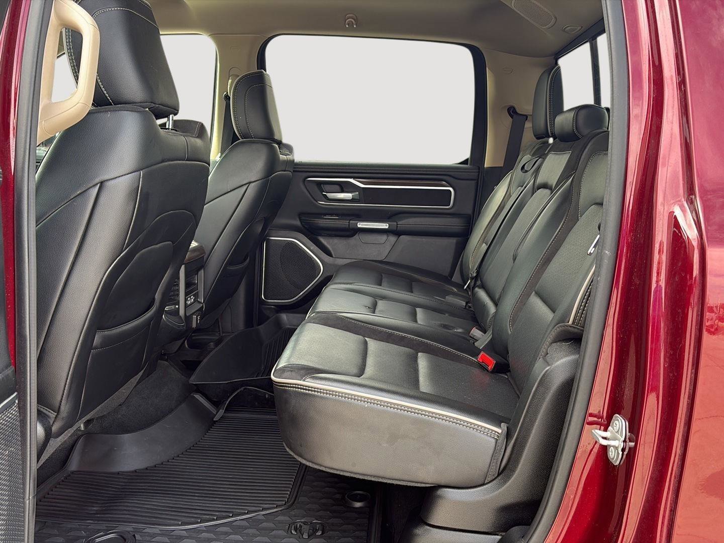 Used 2021 RAM 1500 Laramie image 14