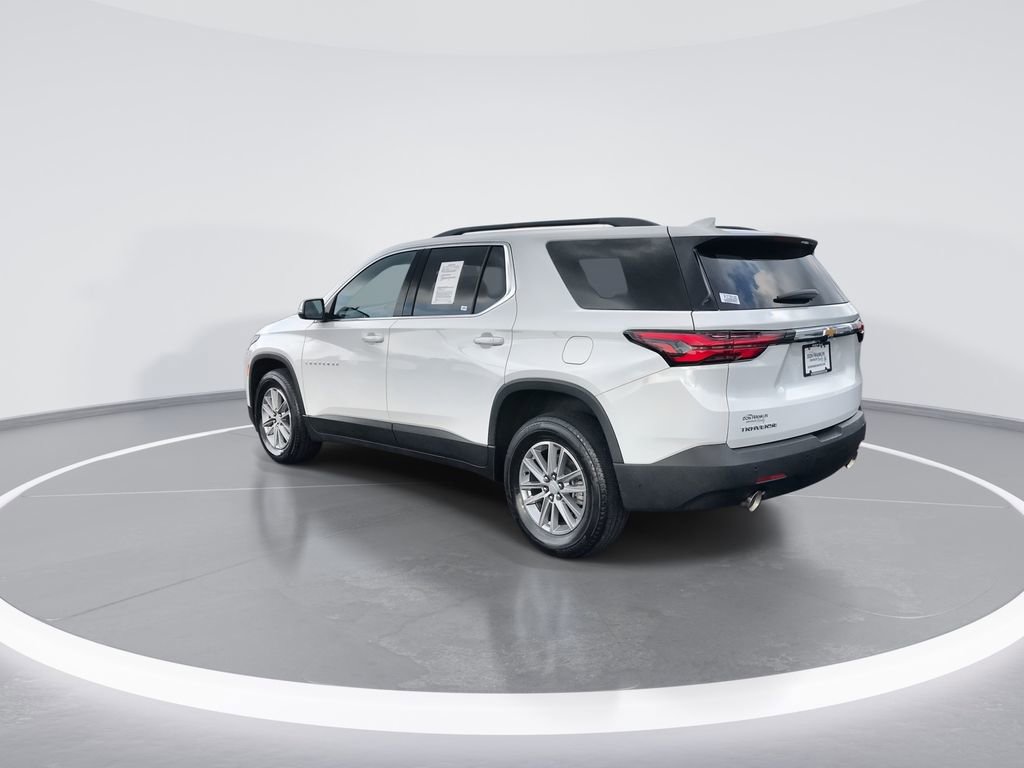 Used 2023 Chevrolet Traverse LT image 6