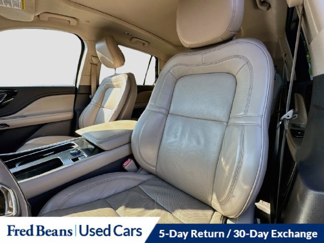 Used 2020 Lincoln Aviator Reserve w/ Equipment Group 201A AWD/4WD image 27