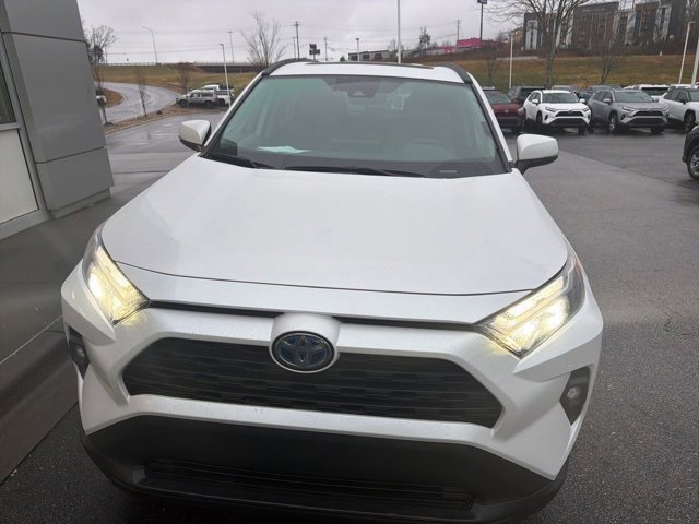 Used 2024 Toyota RAV4 XLE Premium image 3