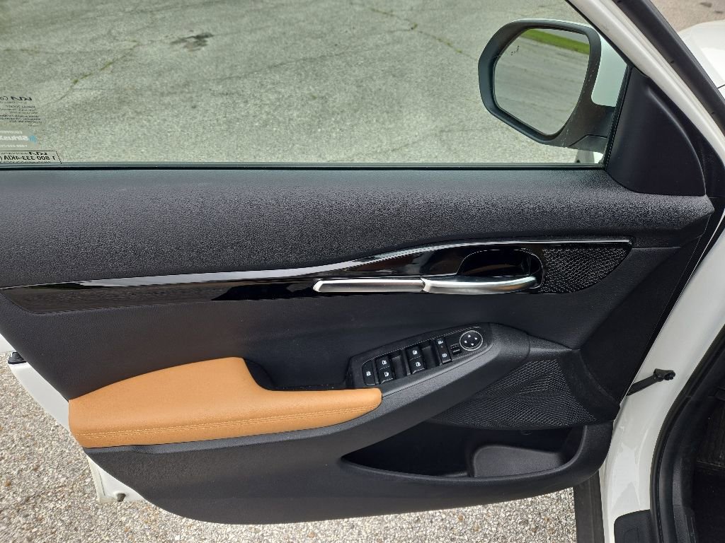 Used 2024 Kia Seltos EX FWD image 16