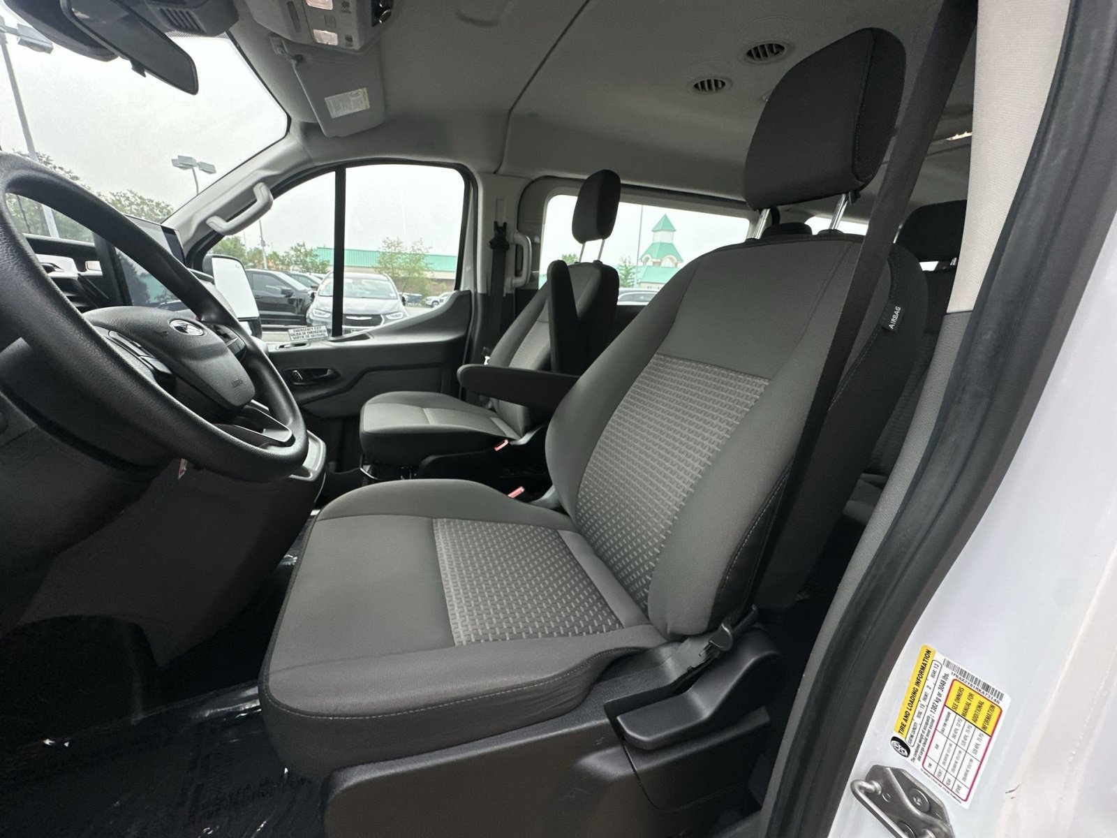 Certified 2024 Ford Transit 350 XLT RWD image 21