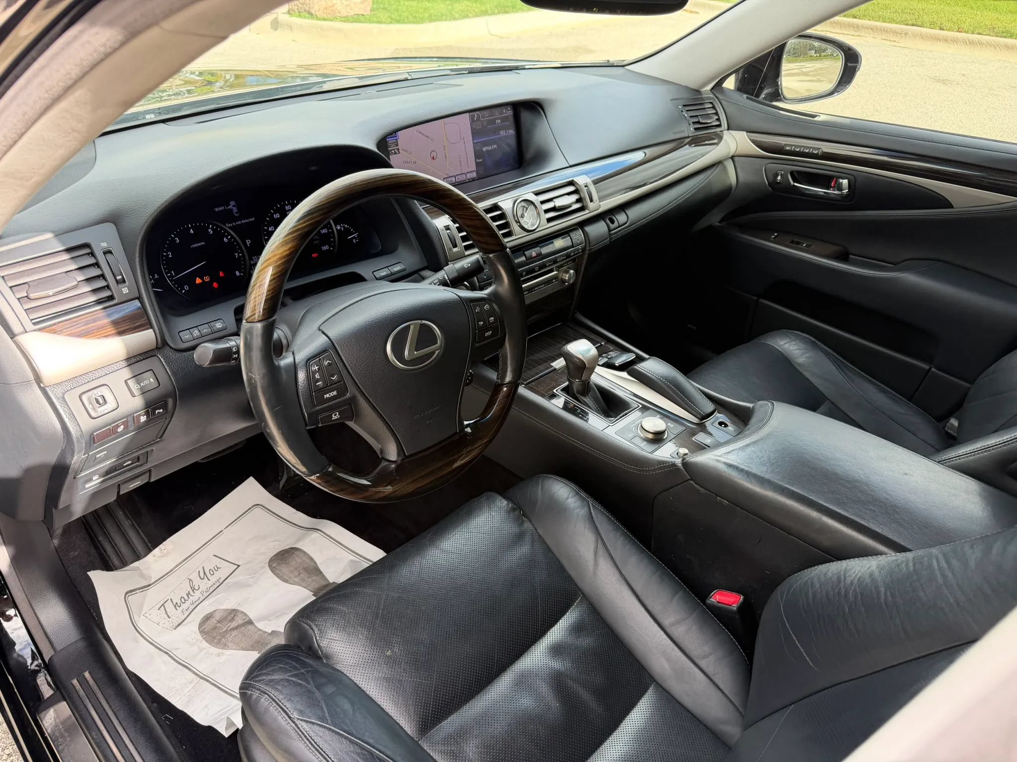 Used 2014 Lexus LS 460 w/ Comfort Package RWD image 13