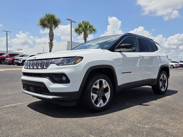 Used 2022 Jeep Compass Limited AWD/4WD image 2