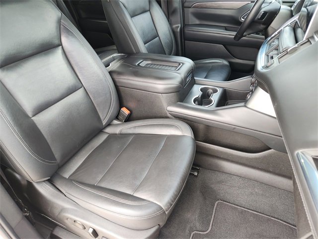 Used 2021 Chevrolet Suburban Z71 w/ Z71 Off-Road Package image 15