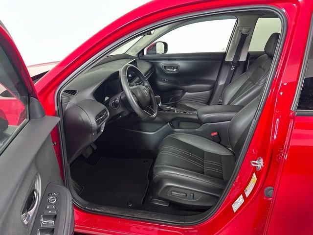 Used 2025 Honda HR-V EX-L image 18
