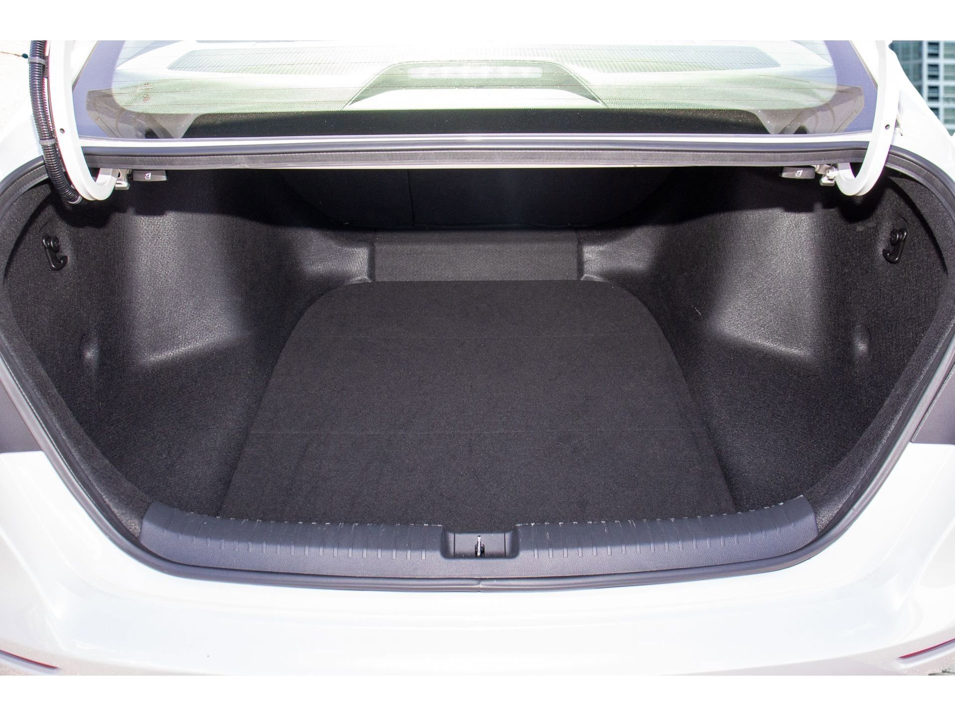 Certified 2024 Honda Accord EX image 9