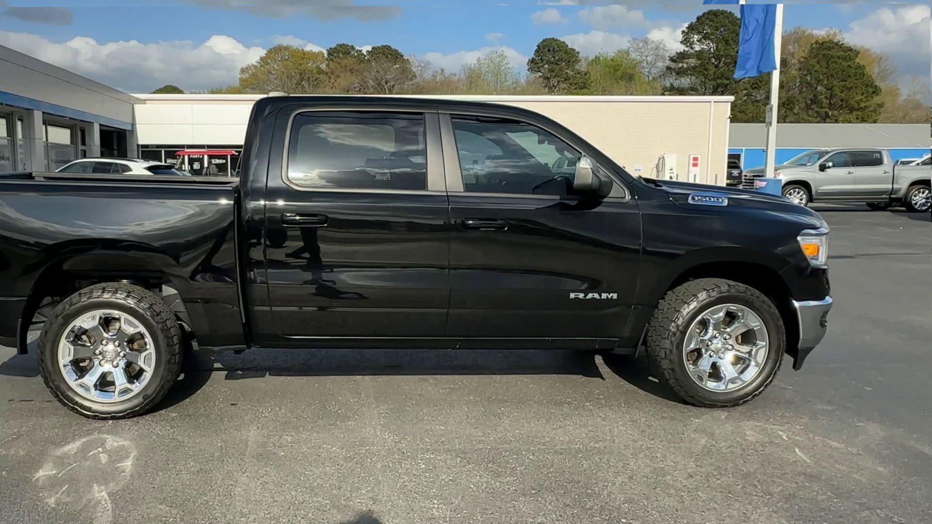Used 2021 RAM 1500 Big Horn AWD/4WD image 9