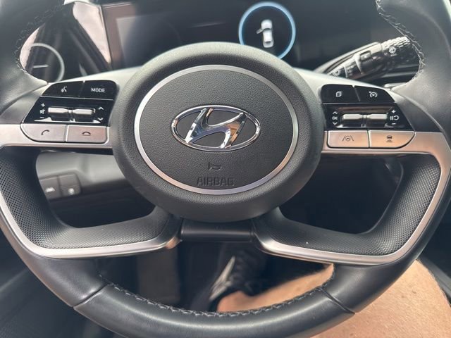 Certified 2023 Hyundai Elantra Limited w/ Cargo Package FWD image 17