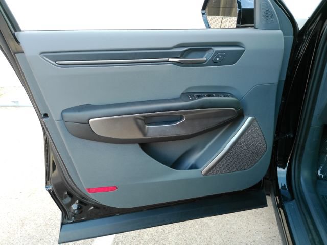 Used 2024 Kia EV9 Light RWD image 11