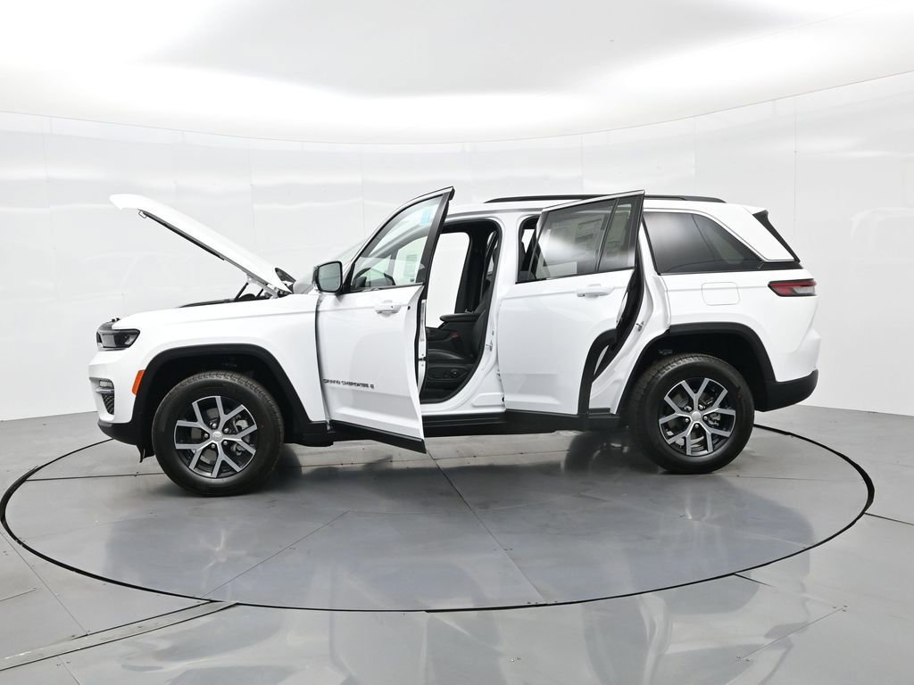 New 2025 Jeep Grand Cherokee Limited image 43