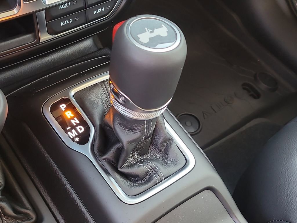 New 2026 Jeep Wrangler Unlimited Sahara AWD/4WD image 31