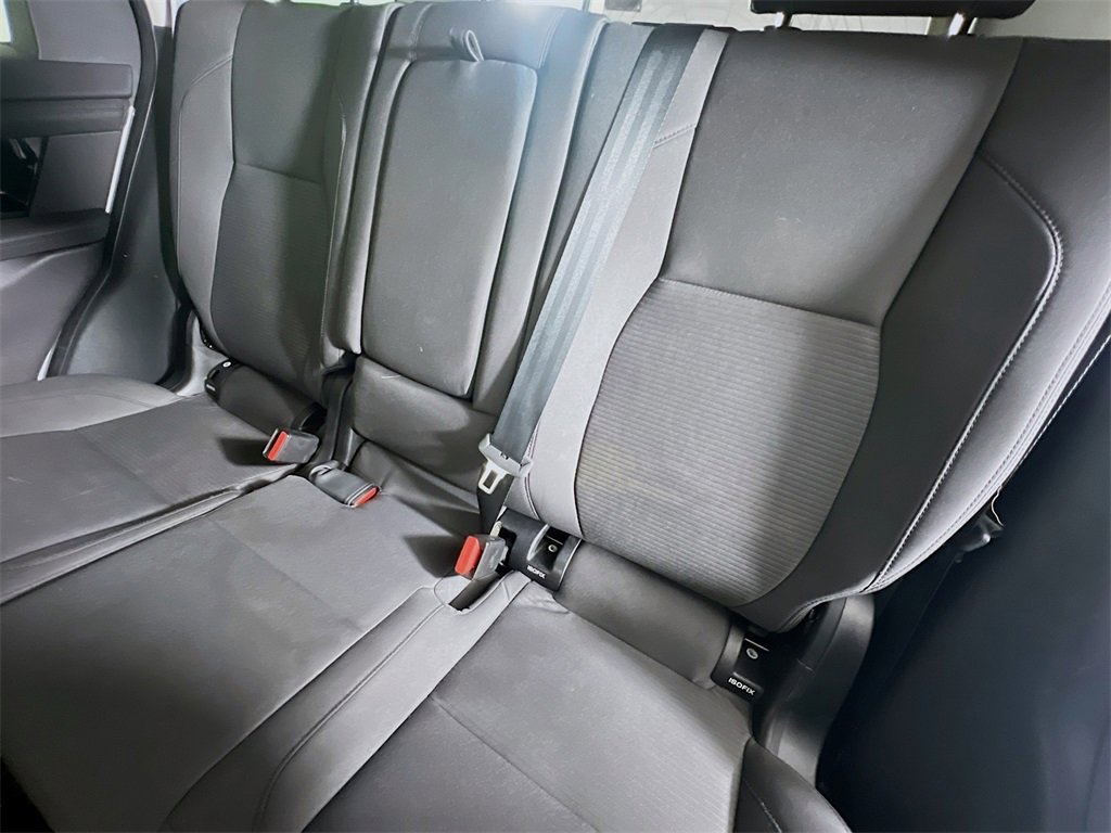 Used 2020 Land Rover Discovery Sport image 22