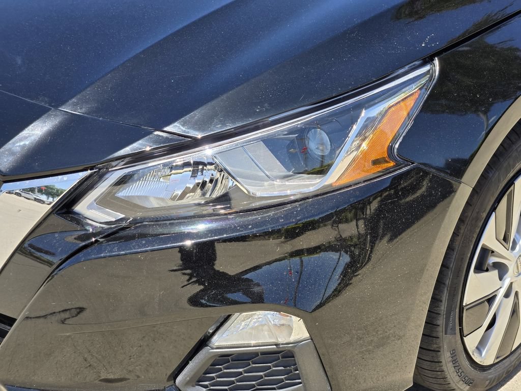 Used 2019 Nissan Altima 2.5 S FWD image 5