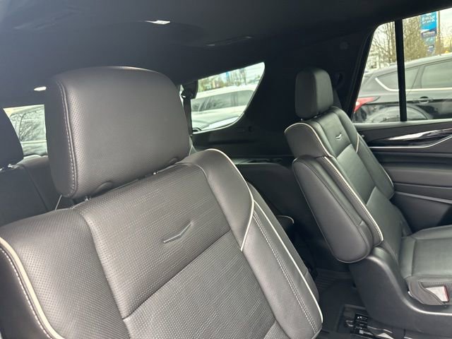 Used 2022 Cadillac Escalade Sport w/ Touring Package image 12