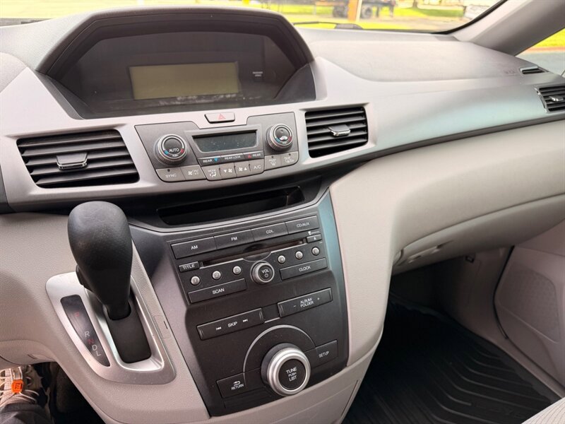 Used 2011 Honda Odyssey EX image 49