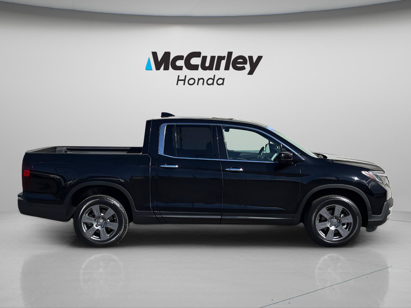 Certified 2020 Honda Ridgeline RTL-E image 2