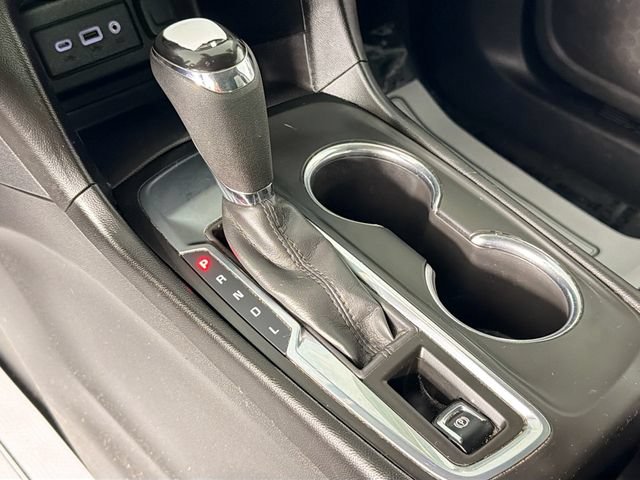 Used 2019 Chevrolet Equinox LT FWD image 16