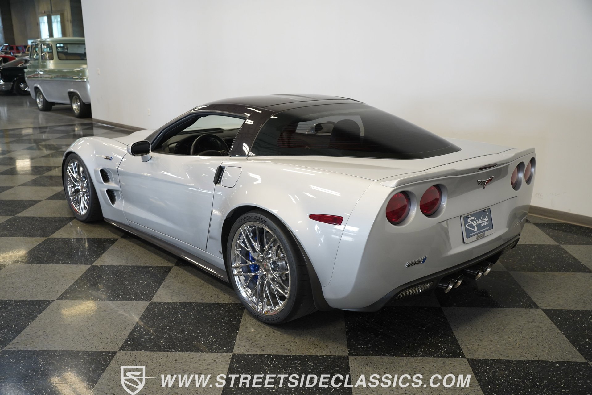 Used 2009 Chevrolet Corvette ZR1 w/ Preferred Equipment Group image 12