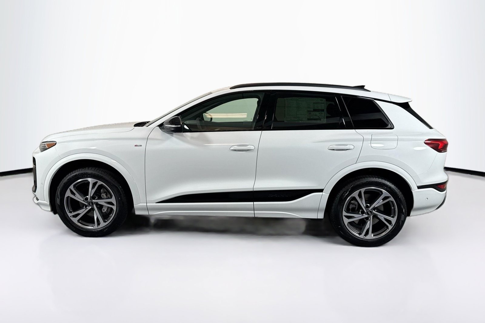 New 2027 Audi Q6 e-tron Premium Plus AWD/4WD image 8